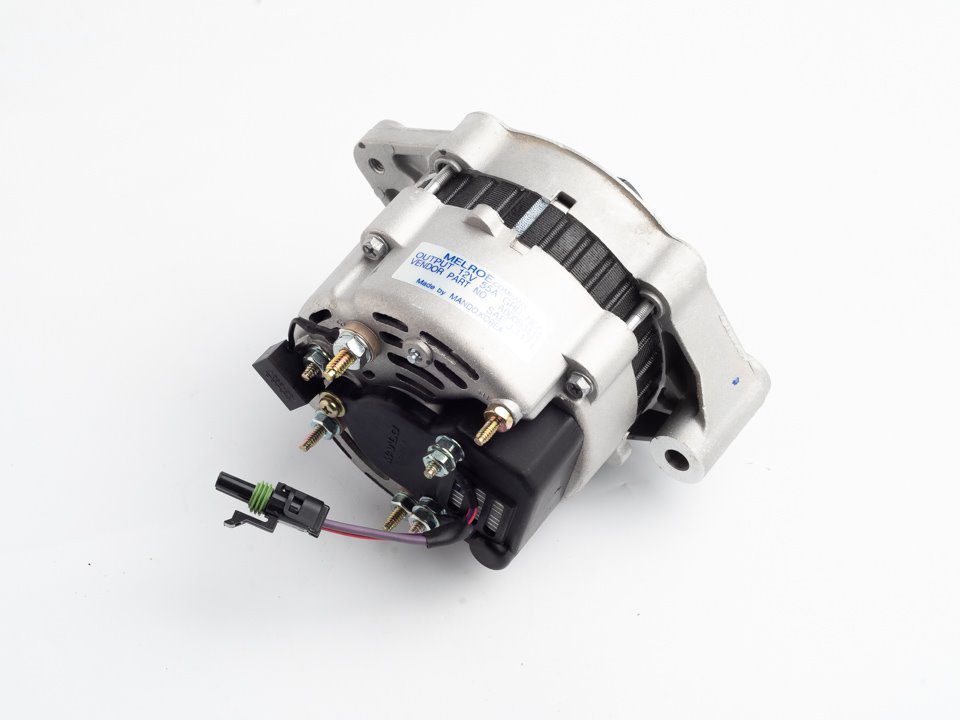 Alternator Bobcat 963